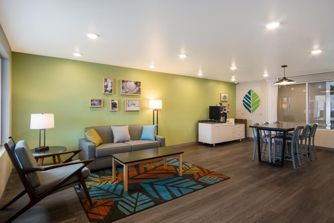 Woodspring Suites Grand Rapids Kentwood Cascade Екстериор снимка