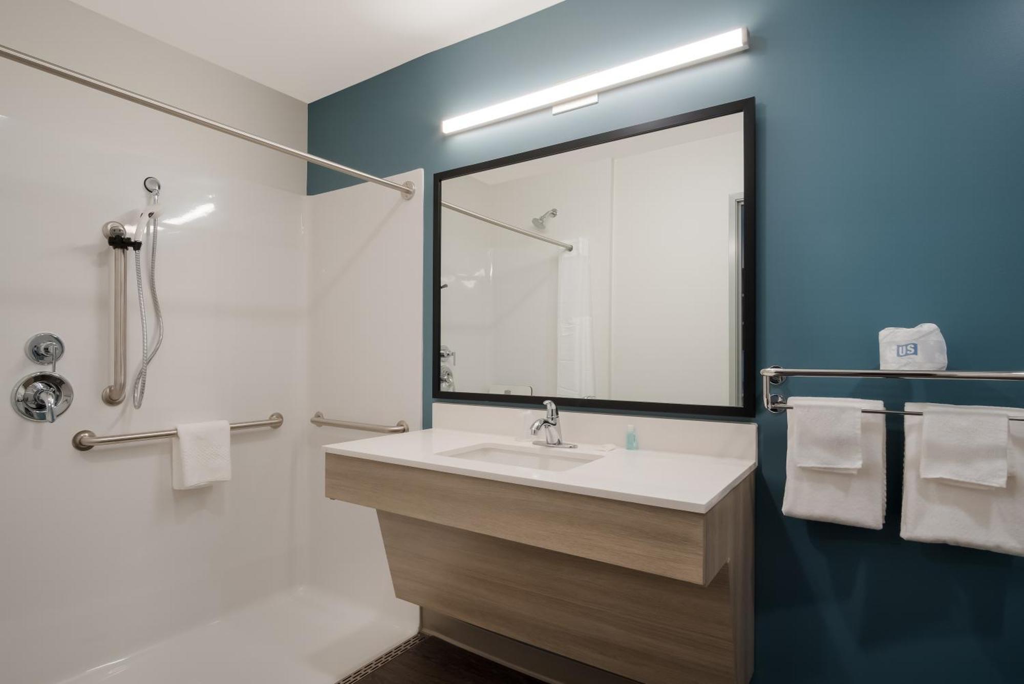 Woodspring Suites Grand Rapids Kentwood Cascade Екстериор снимка